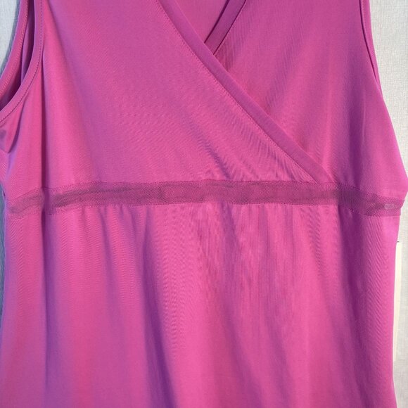 Womens Sleeveless Pink Athletic Tank Top With Mesh Back & Stretch Fabric - Picture 1 of 14